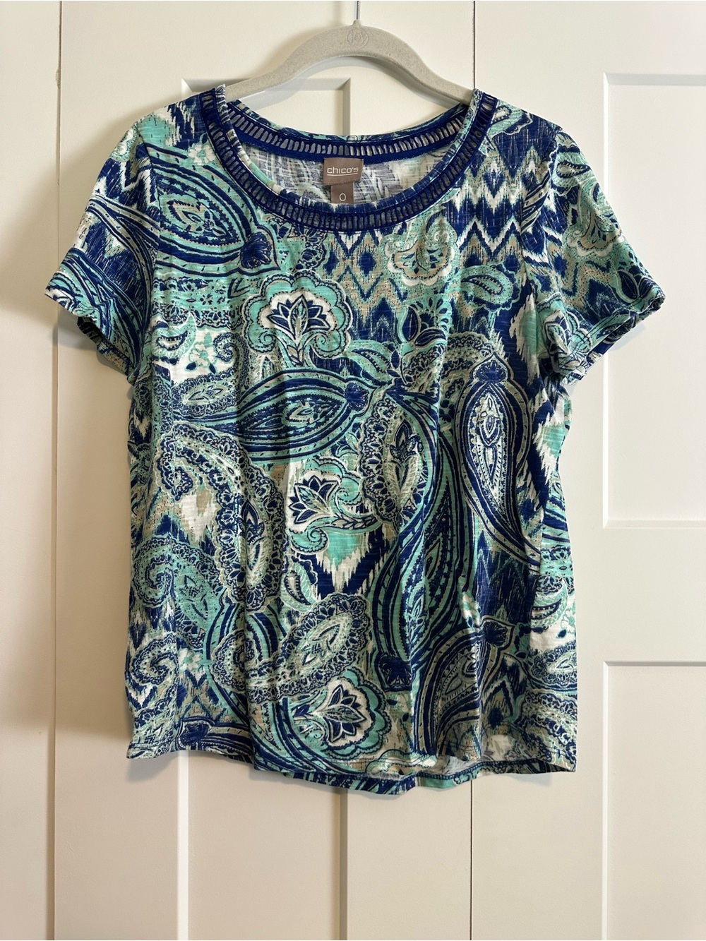 Chico's Multi-Blue Paisley Short-Sleeve Scoop Neck Top